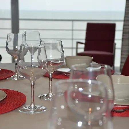 4b @ Longchamp Appartamento *