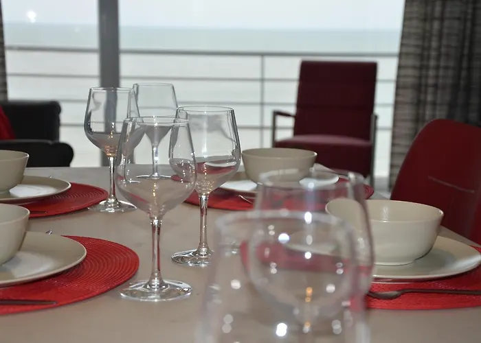 4b @ Longchamp Apartment *